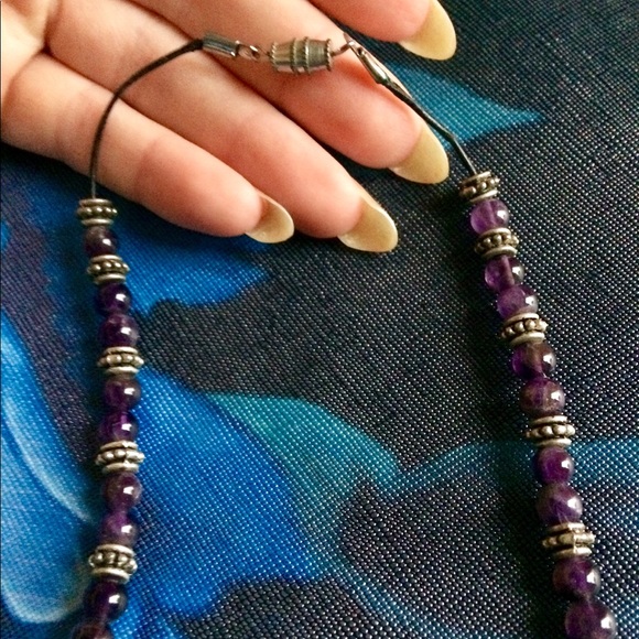 ✝️ Silver Purple Beaded Cross Necklace - Picture 2 of 2